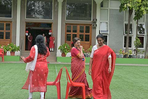 Gallery Images